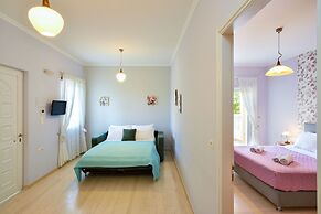 Poseidon Apartments