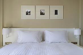Acroterra Rosa Luxury Suites & Spa