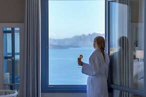 Acroterra Rosa Luxury Suites & Spa