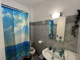 Victor-Eleni Hotel