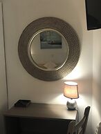 Victor-Eleni Hotel