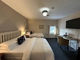 Anchor Hotel