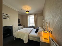 Anchor Hotel