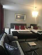 The White Hart Hotel