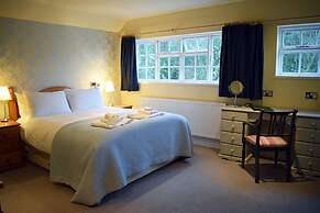 Fox & Hounds