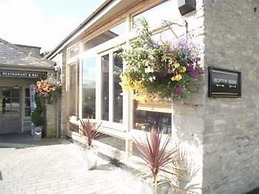 Sturdy's Castle Country Inn