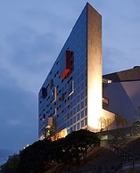 Hidden Bay Hotel