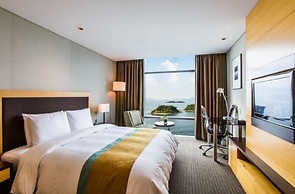 Hidden Bay Hotel