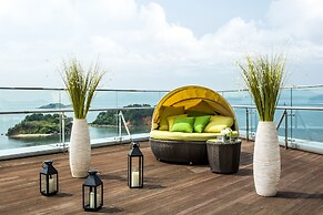 Hidden Bay Hotel