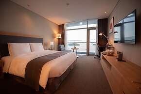 Hidden Bay Hotel