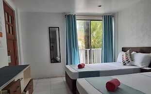MR Holidays Hotel