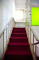 ARI House - Hostel