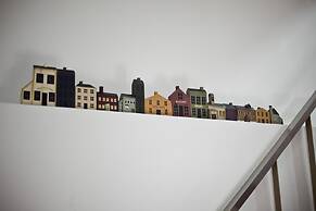 ARI House - Hostel