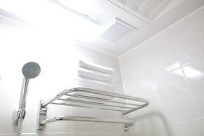 ARI House - Hostel