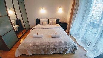 Angel Plaza Apartments