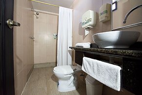 Hotel Plaza Victoria