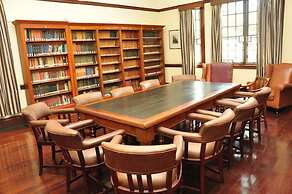 The Bulawayo Club