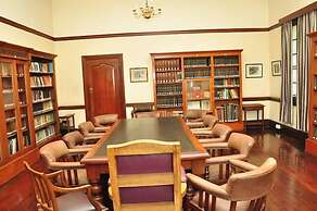The Bulawayo Club