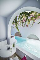 Blue Waves Hotel