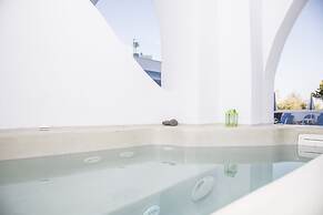 Blue Waves Hotel