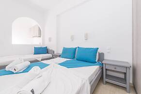 Blue Waves Hotel