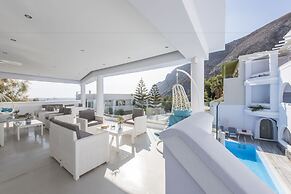 Blue Waves Hotel