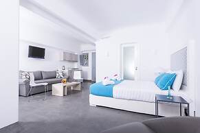 Blue Waves Hotel