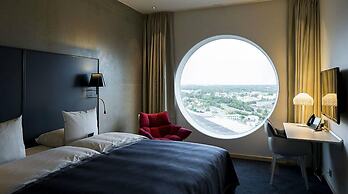 Quality Hotel Strawberry Arena