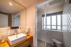 Jacob Shenkin Hotel