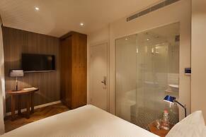 Jacob Shenkin Hotel