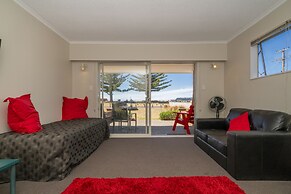Oceanside Motel
