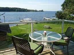 Bayside Inn & Waterfront Suites