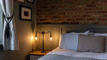 The Poacher Inn