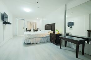 Orchid Inn Resort