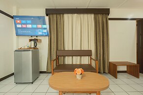 Orchid Inn Resort