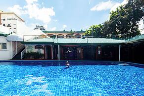 Orchid Inn Resort