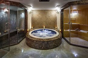 Paradise Suites Hotel