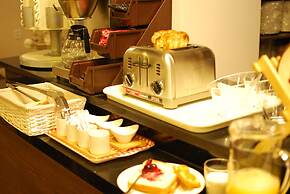 FunStay Inn Guesthouse