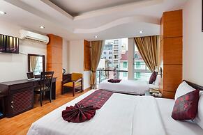 Carina Hotel
