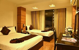 Carina Hotel