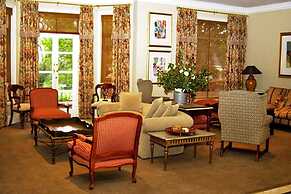 Redlands Hotel
