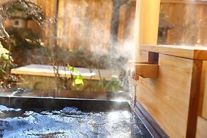 Shibu Hotel