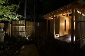 Shibu Hotel