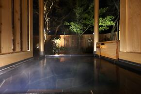 Shibu Hotel