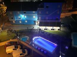 Hotel Azcona