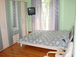 UKR Apartments