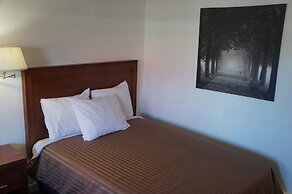Westward Inn & Suites