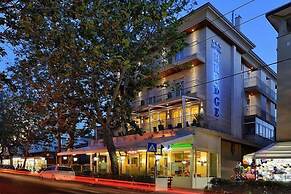Hotel Bridge
