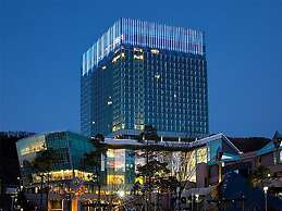 High1 Grand Hotel Convention Tower
