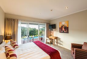 Decks of Paihia